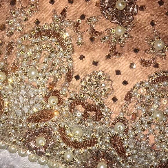 SOLD❗️Medium Heavy Pakistani Indian Bridal suit! - Picture 5 of 7